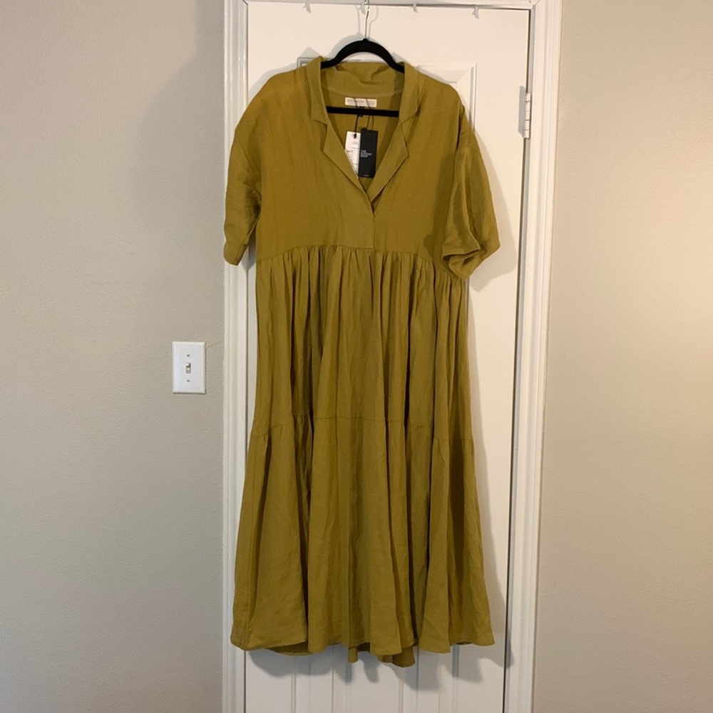 Hackwith Design Tiered Lapel Dress (Sustain)